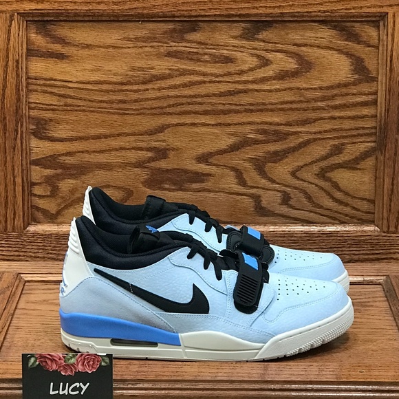Air Jordan Legacy 312 Low Pale Blue Shoes - Picture 3 of 8